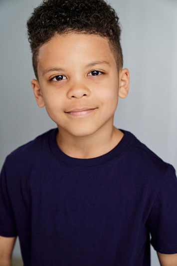 Доминиц Белл