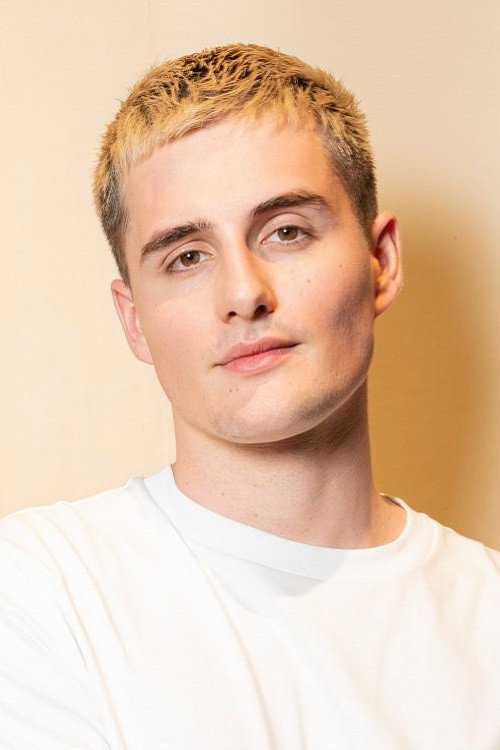 Луис Фреитаг