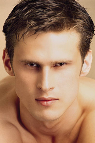 Кристоф Jунас