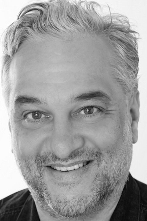 Геоффрей Гарратт