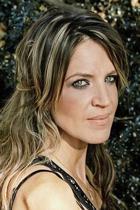  Марта Файнс