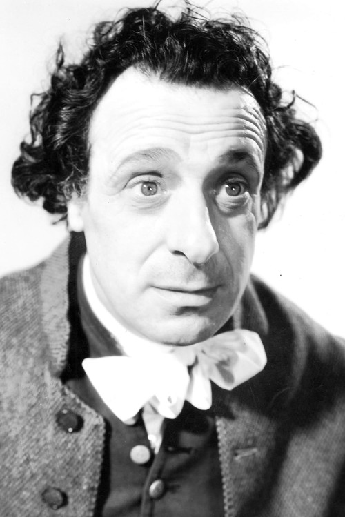 Луис Алберни