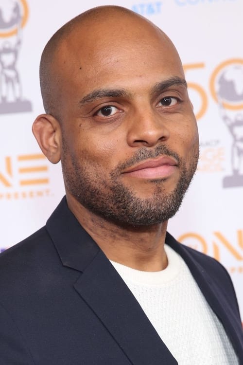 Арик Авелино