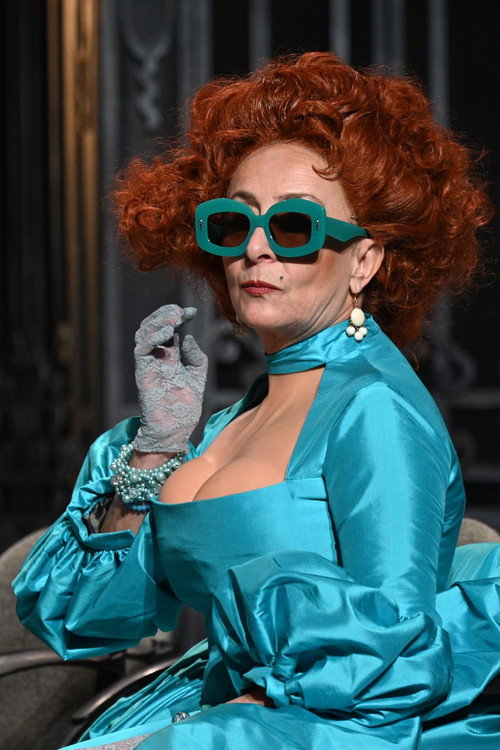 Jудит Гомбос