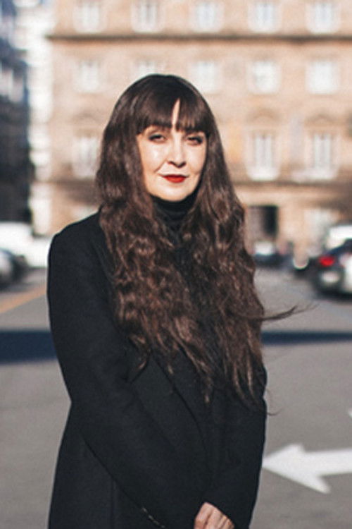 Марита Мартíнез