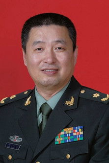 Qианйи Зханг