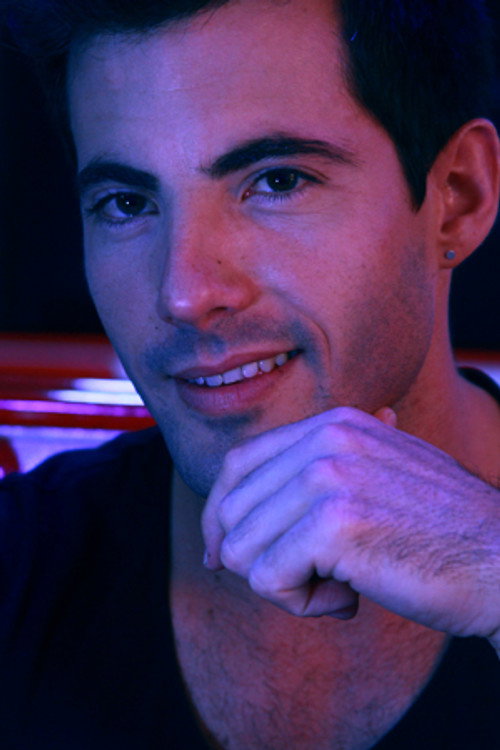 Адриан Цонqует