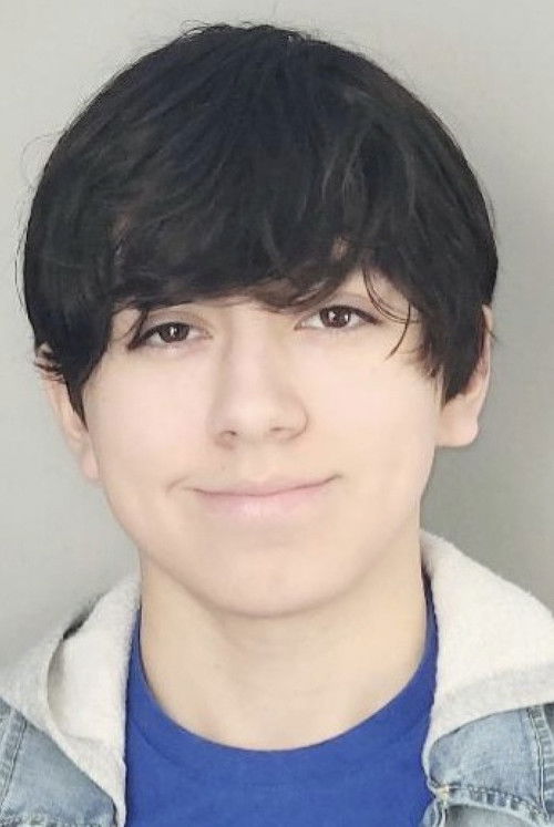 Саммй Qуинонез