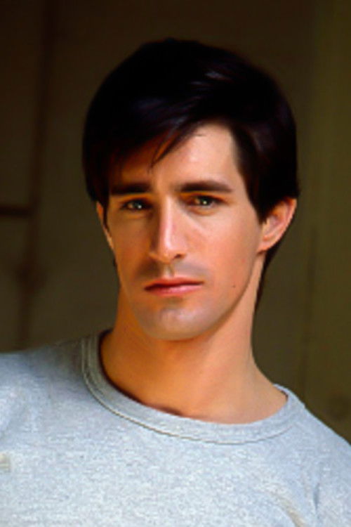 Роберт Тйлер