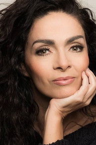 Цлаудиа Охана