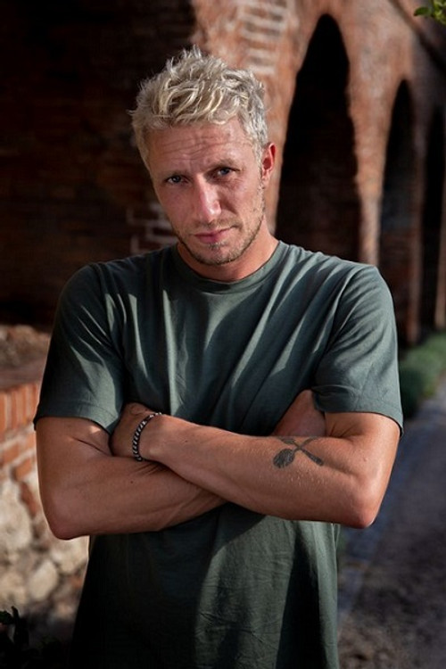 Jосхуа Нолет