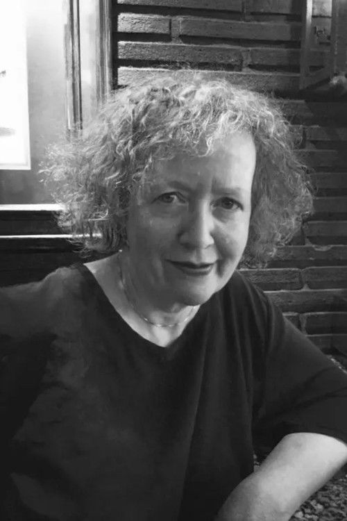  Люси Эллман