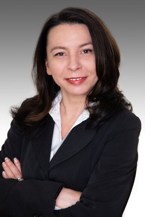 Ангелиа Адзиц