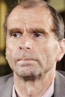 Неил Хугхес