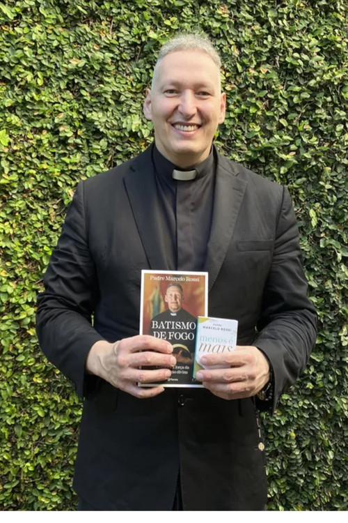 Падре Марцело Росси