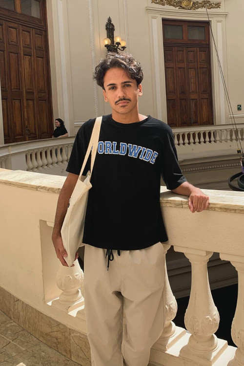 Тхалис Леãо