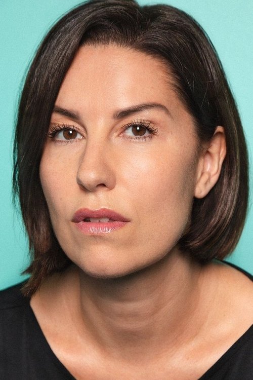 Надиа Ноуамани