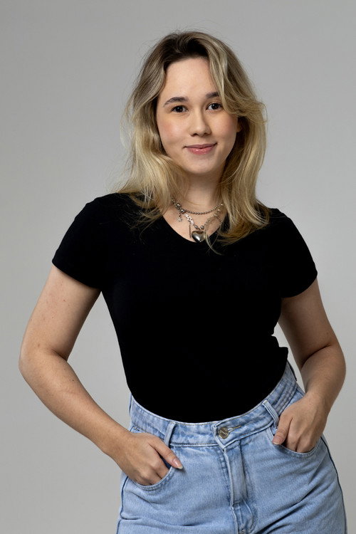 Асхила Мораес