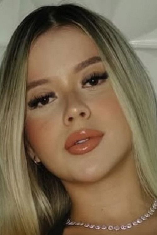 Алине Гомес