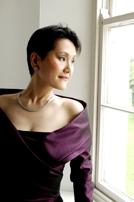 Михоко Фуjимура