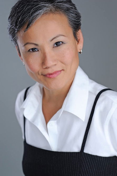 Мониqуе Холт