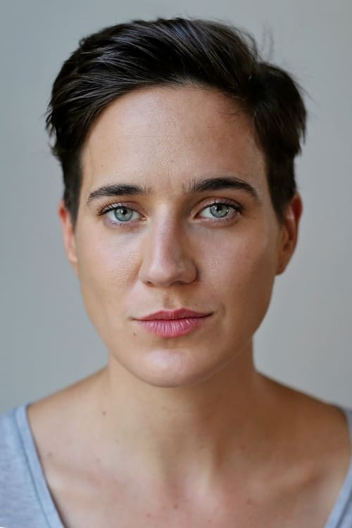 Имоджен Дэйнес