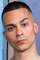 Габриел Иссацс