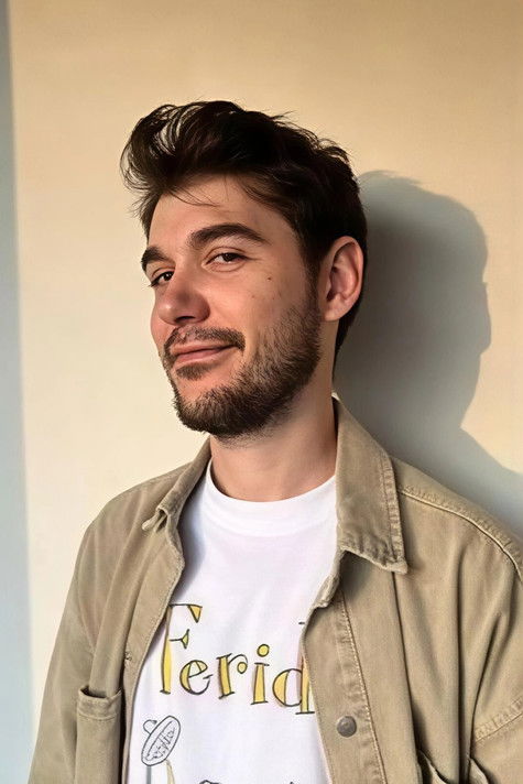 Емир Саğлам