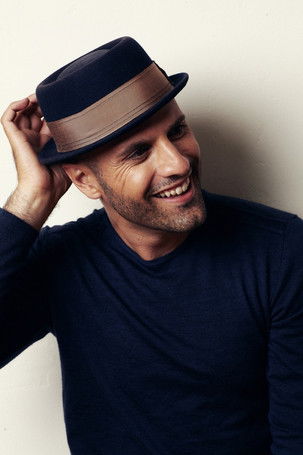 Jамес Галеа