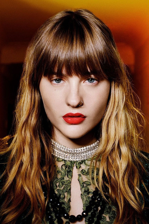  Виктория Де Анджелис