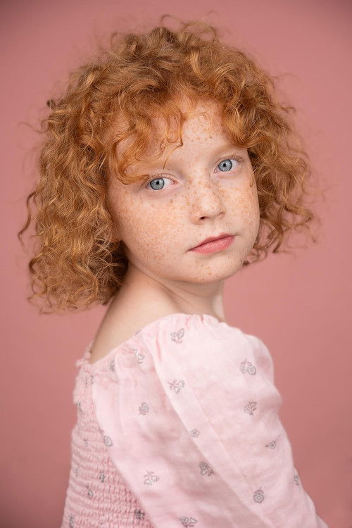 Саффрон Деацон