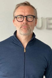 Леифур Б. Дагфиннссон