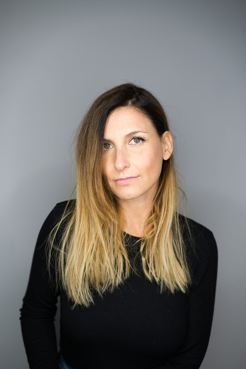 Лаура Хоjман