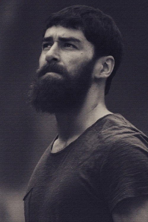 Надир Махмудов