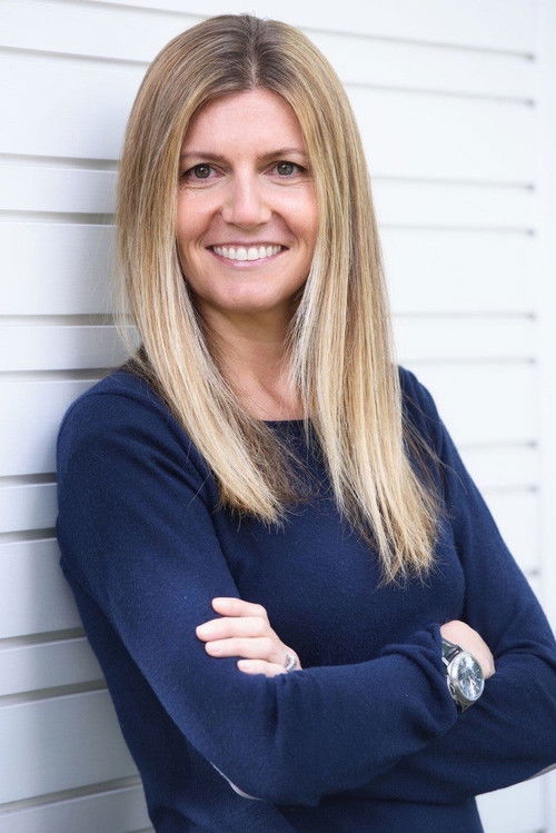 Мелонй Леwис