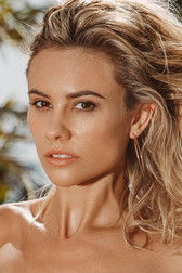 Аддие Андреwс