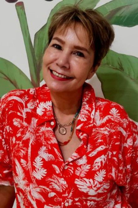 Деббй Сахертиан