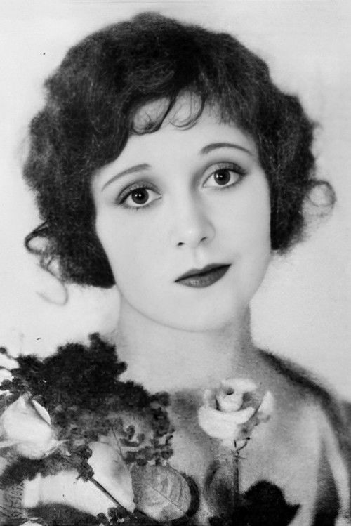 Нола Луxфорд