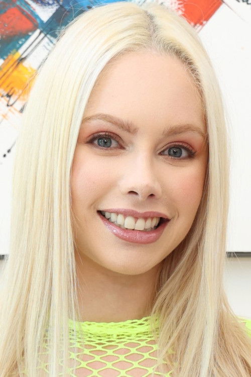 Вивиан Лола