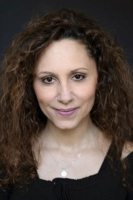 Сйлwиа Наjах