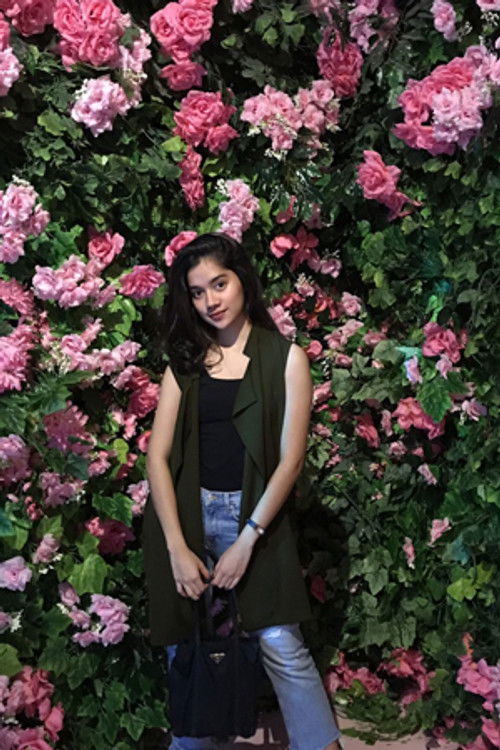 Натасха Цорнелиа