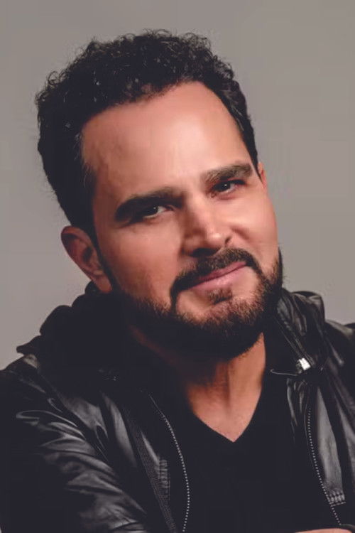 Луциано Цамарго