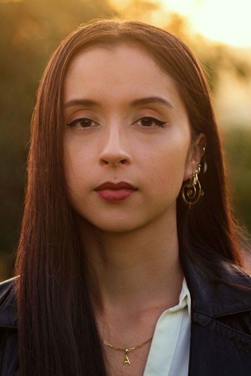 Април Маxей