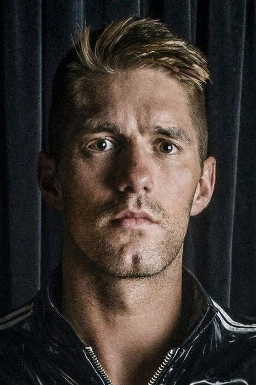 Луке Jамес Угглес Еатwелл