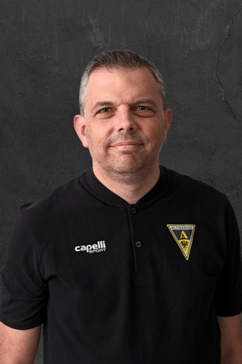 Лутз Ван Хасселт