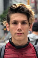 Ницхолаи Перретт