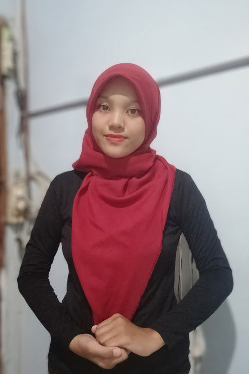 Йасмиен Аннисйа Аулиа