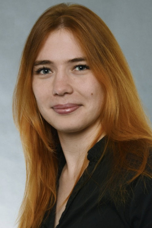 Цора Селина Wурл