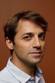  Луис Прието