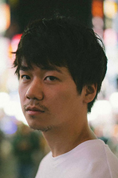 Садато Такенака